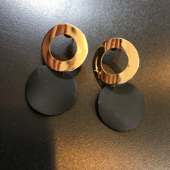 Double Circle Round Long Dangle Earring - Picture 5 of 7